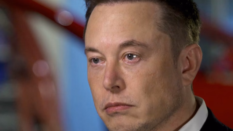 Elon Musk Terkena COVID-19, Tapi Hasilnya Kok Aneh?