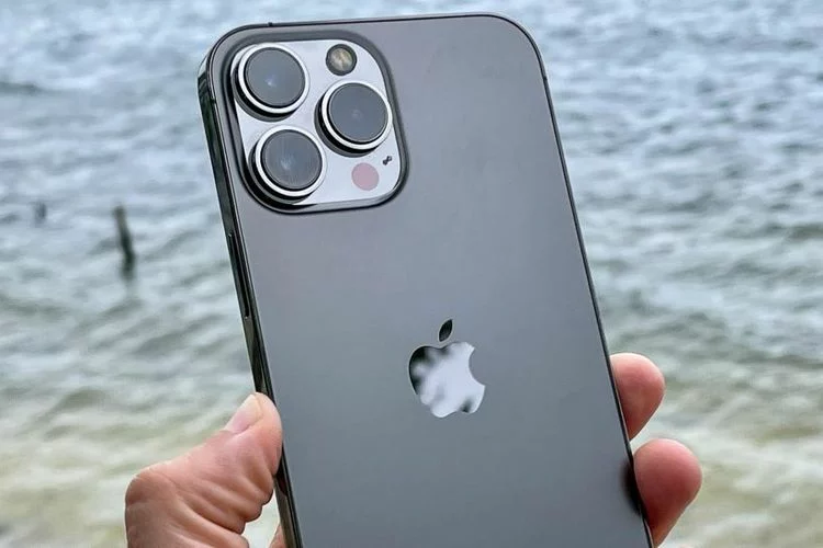 Kapasitas Baterai dan RAM iPhone 14, 14 Pro dan 14 Pro Max 3 RAM iPhone 14 Series
