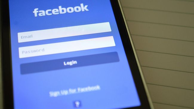 4 Cara Melihat Kata Sandi Facebook Sendiri
