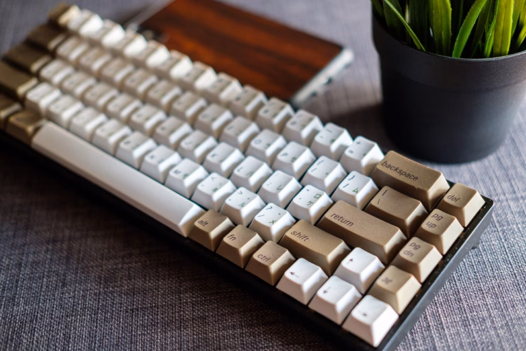 7 Kelebihan Mechanikal Keyboard (monch.ee)