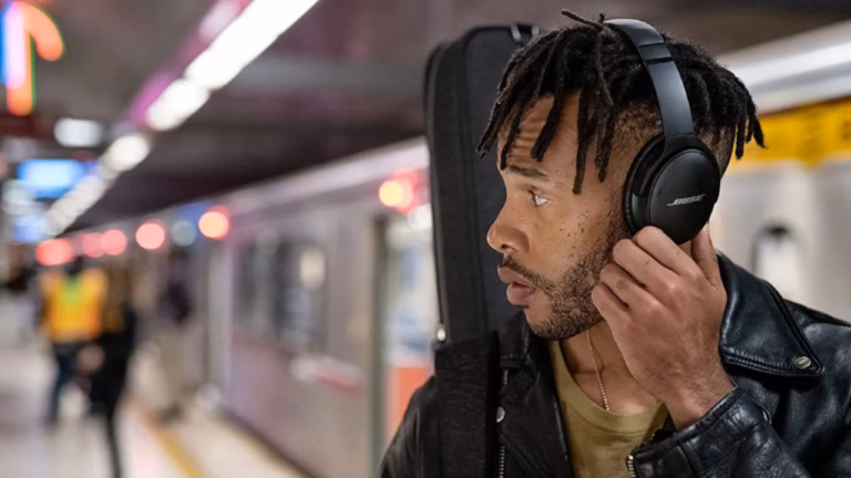 4 Rekomendasi Headphone Bose Terbaik (zdnet)