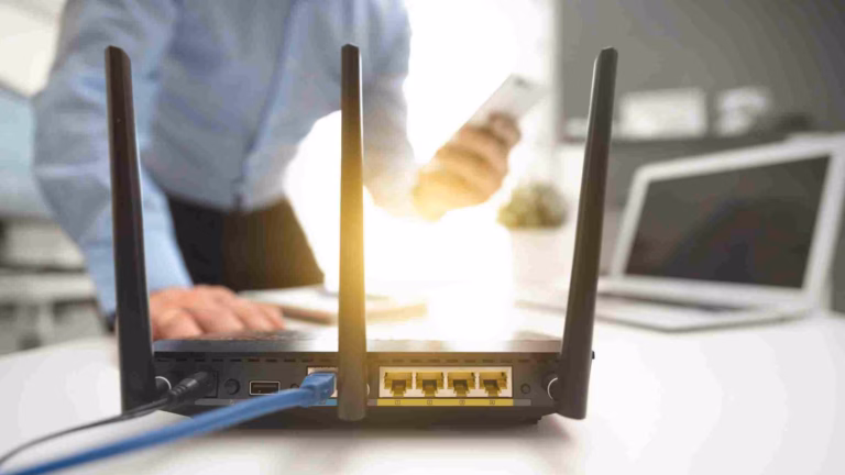 Tips Meningkatkan Kecepatan WiFi di Rumah 8 Tips Meningkatkan Kecepatan WiFi di Rumah