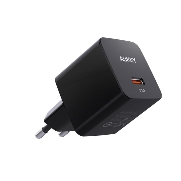 10 Charger USB HP Terbaik untuk Pengisian Cepat dan Aman 9 Aukey PA-Y30S (Tokopedia)
