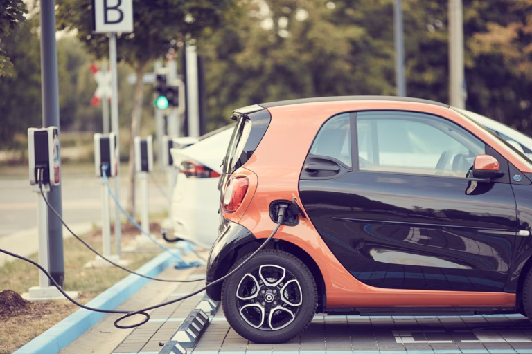 Harga Mobil Listrik Bekas dari Merek Electric Car yang Populer 10 Harga Mobil Listrik Bekas dari Merek Electric Car yang Populer