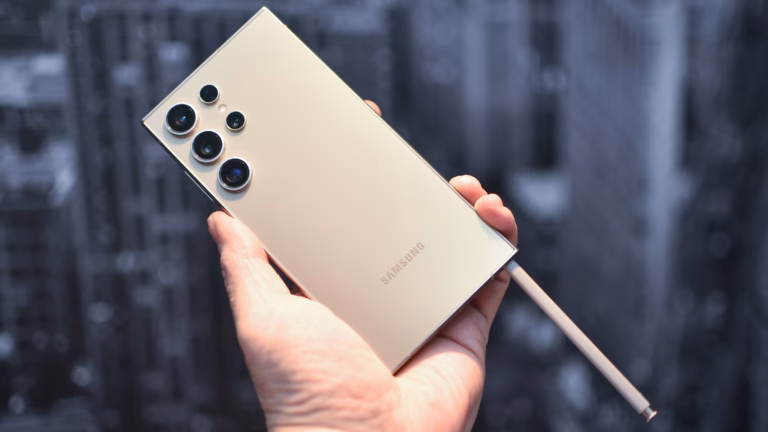 Samsung S25 Ultra (techradar)