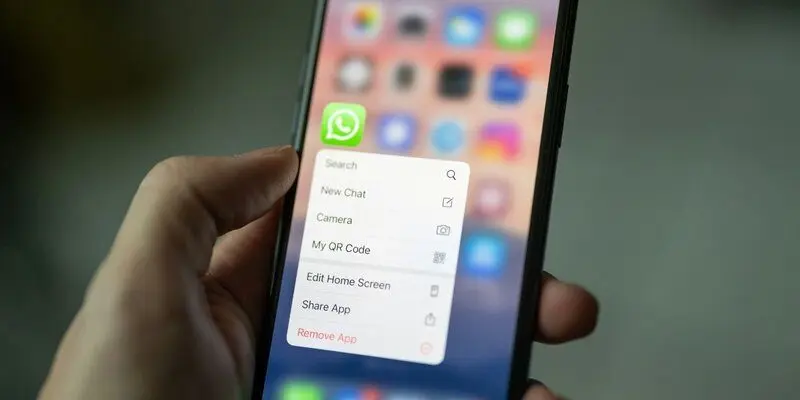 Fitur Baru Whatsapp Foto Dan Video Tak Bisa Lagi Disimpan Orang Lain